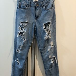Ripped Boyfriend Jeans